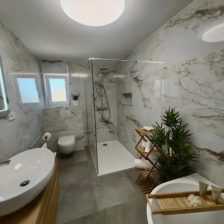 View Apartman