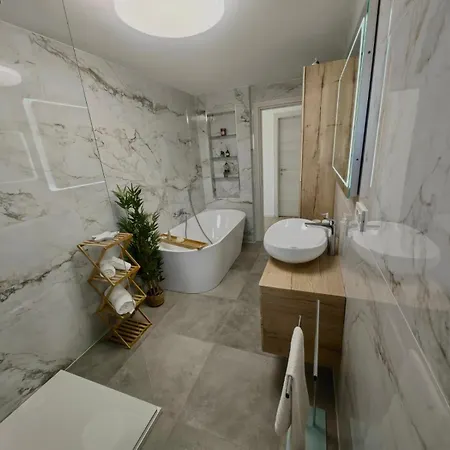 Apartman View *